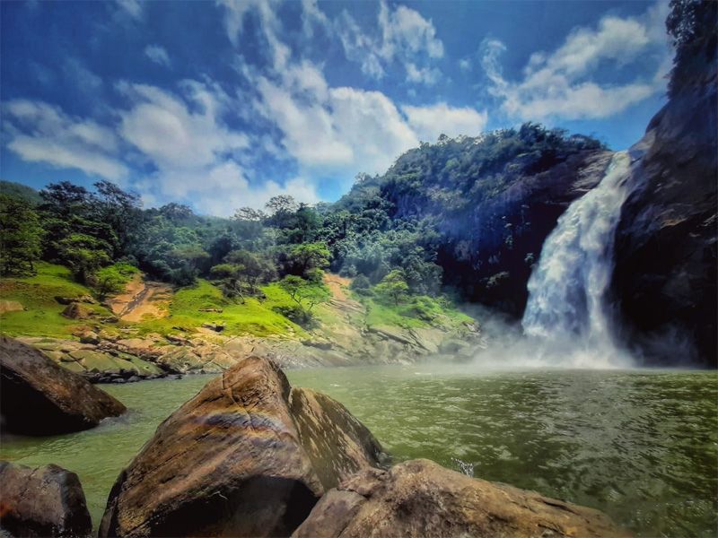 Dunhinda waterfall